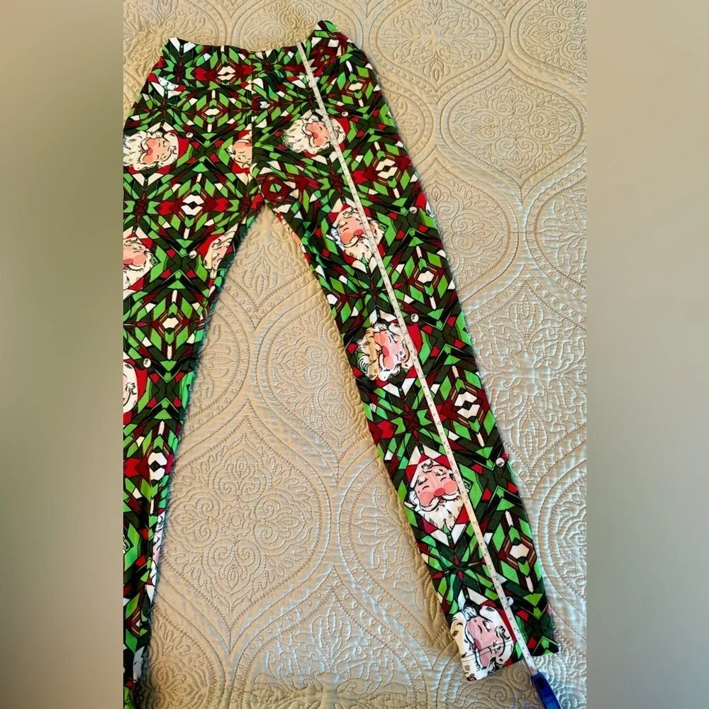 🎅 LuLaRoe Santa tween leggings soft and comfy
